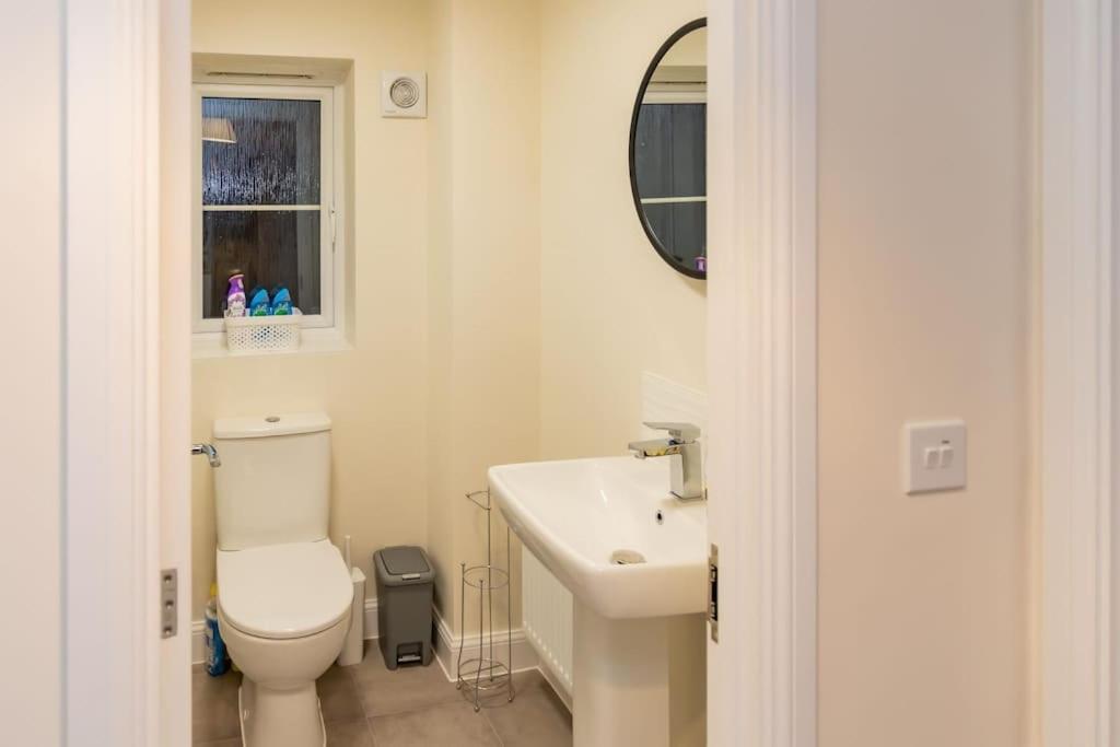 Cozy 3 Bed Sasha House In Beeston Nottingham Villa Buitenkant foto