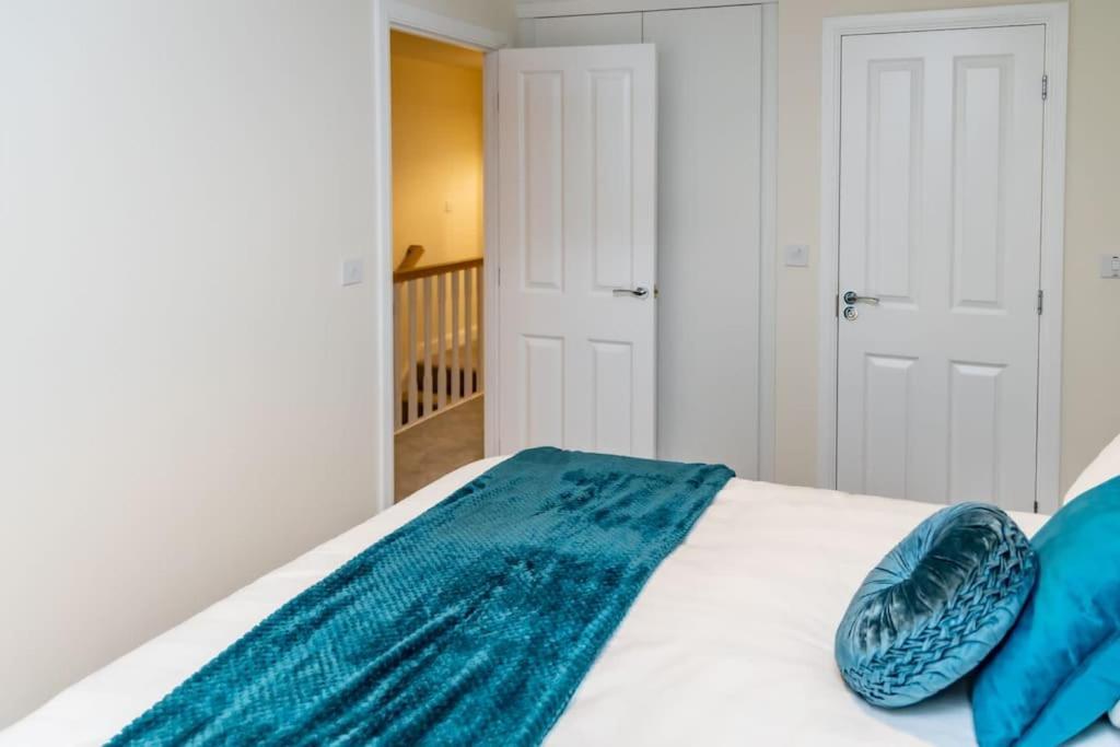 Cozy 3 Bed Sasha House In Beeston Nottingham Villa Buitenkant foto